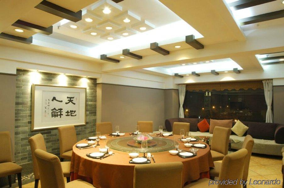 Paco Hotel Guangzhou Jiangtai Road Metro Branch מסעדה תמונה